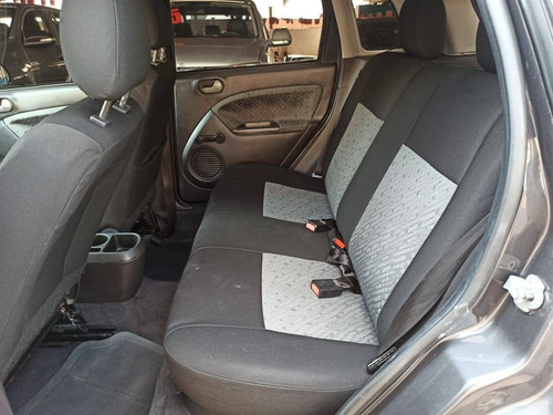 Ford Fiesta 1.6 Mpi Class Hatch 8v Flex 4p Manual