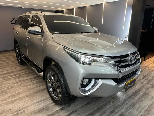Toyota Fortuner 2.8l
