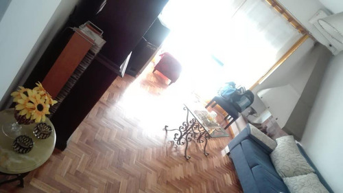 Imagen 9 de 23 de Departamento 3 Ambientes., Reciclado. Floresta
