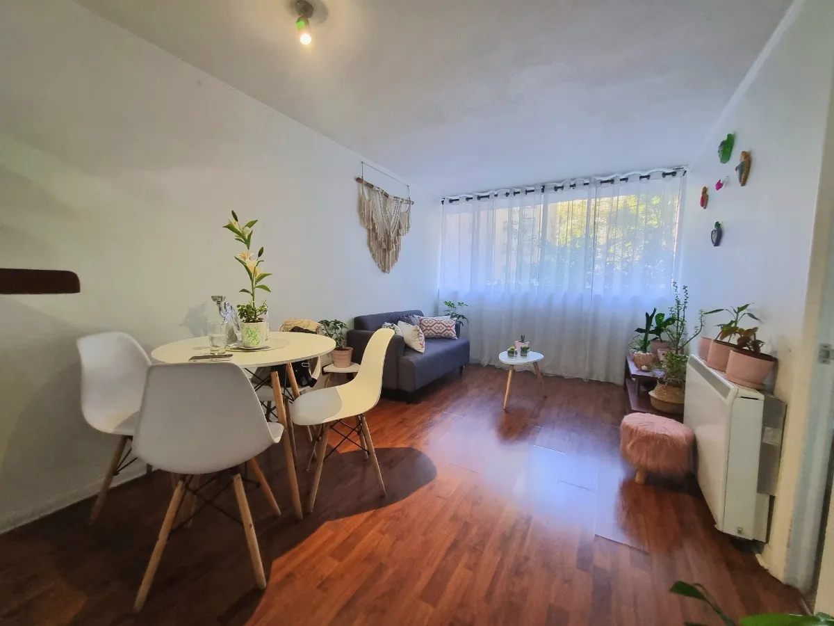 Imagen 4 de 15 de Departamento 1d1b Con Bodega En Venta - Metro Moneda
