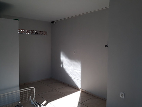 Imagem 4 de 5 de Imobiliária Águia Imperial Aluga Sala Comercial No Santa Cruz - Sa0008
