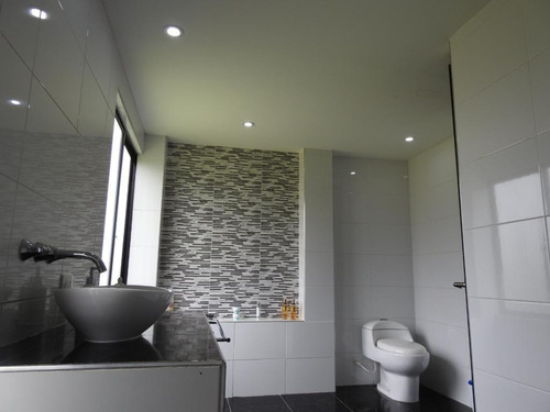 Imagen 8 de 17 de Casa Campestre En Arriendo En La Calera Siberia. Cod 102315