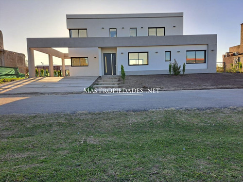 Casa En Venta Canning En Horizontes Al Sur 4 Ambientes