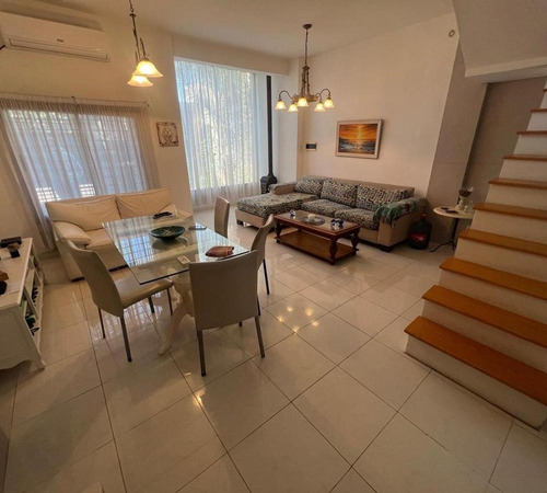 Casa 3 Amb Con Cochera Berazategui Centro
