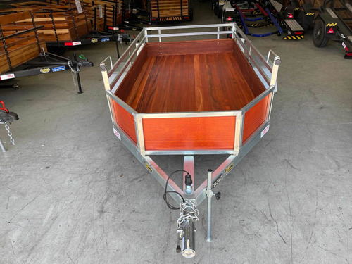Carretinha Fazendinha De Chapa Com Caixinha 2.00 X 1.20 X 40
