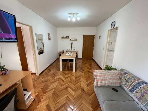 Alquiler Departamento Palermo 2 Ambientes Con Balcón Sin Muebles Oro