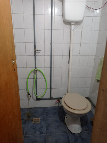 Imagen 4 de 5 de Casa 2 Dorm A Refaccionar.barrio Upcn. Alsina 8000