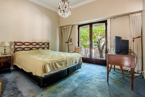 Venta Casa 3 Dormitorios Estilo Francés Con Patio Terraza Y Garage Almagro