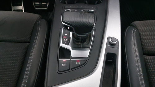 Audi A4 2.0 TFSI S LINE S-TRONIC