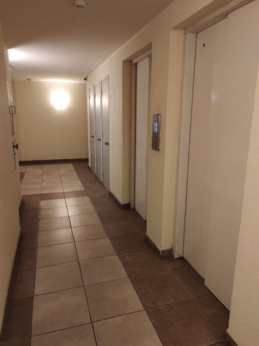 Arriendo Dpto. 1d1b Con Vista Despejada En San Miguel