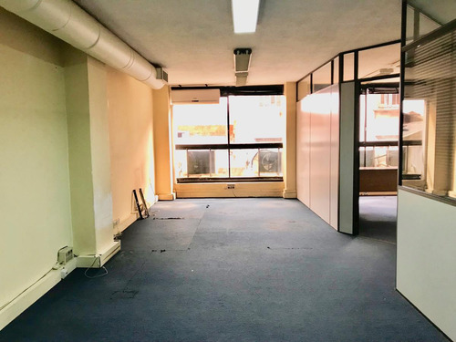 Venta Oficina Planta Ciudad Vieja Montevideo