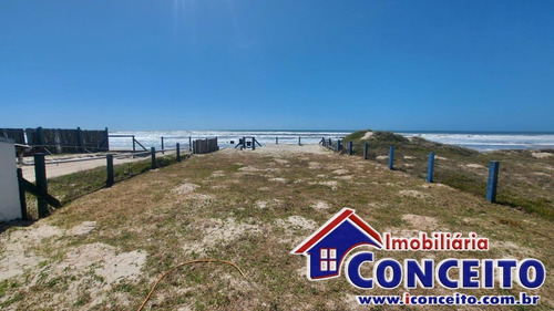 Imagem 6 de 30 de C200 - Linda Residência De Laje Com Vista Para O Mar Em Albatroz