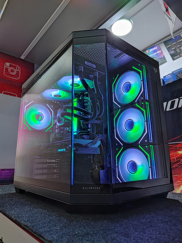 Pc Gamer Tank Nvidia Rtx 5070 R7 9700x 32gb Ram 1tb Ssd Msi