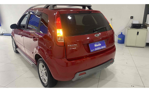 Ford Fiesta 1.6 MPI TRAIL HATCH 8V FLEX 4P MANUAL