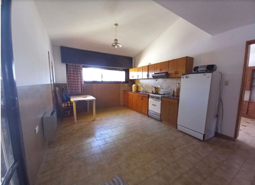 Se Vende Casa 2 Dorm Y Depto 1 Dorm - Matienzo