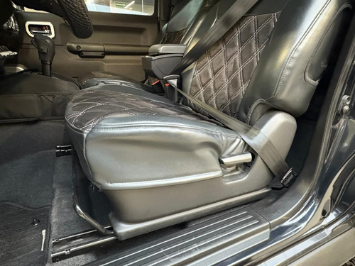 Suzuki Jimny 1.5 Glx At