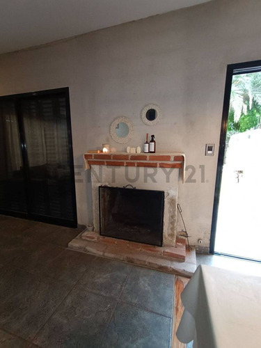 Casa En Venta En Villa Elvira, La Plata