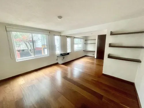 Venta Casa Con Jardin En Col. Lomas De San Angel Inn