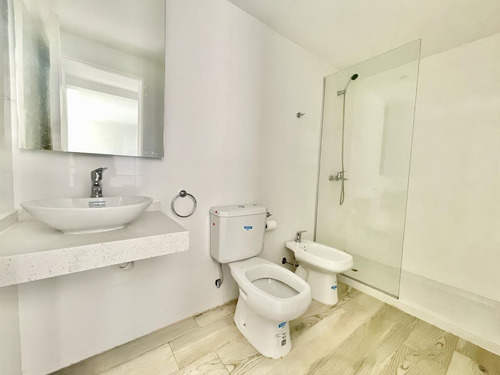 Departamento En Venta En Tigre Centro | Dos Ambientes Al Contrafrente