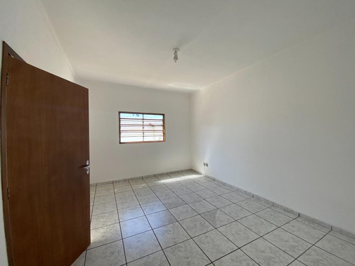 Casa Com 3 Dormitórios, 121 M² - Venda Por R$ 320.000,00 Ou Aluguel Por R$ 1.150,00/mês - Jarsim Sá Pinto - Brodowski/sp - Ca0907