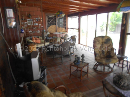 Imagen 6 de 17 de Casa En Venta Mls #22-21667 - Laura Colarusso