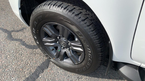 Toyota Hilux 4x4 Aut Srv Dc