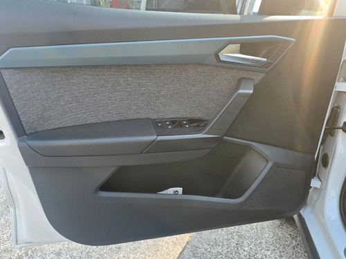 Seat Arona 1.6 Xperience Tiptronic