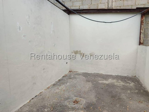& Maria Luisa Mendoza Vende Espectacular Casa Increible Posee 100m2 Linda Con Todos Los Servicios Basicos Gas Directo En Cabudare 2 5 1 8 5 5 1