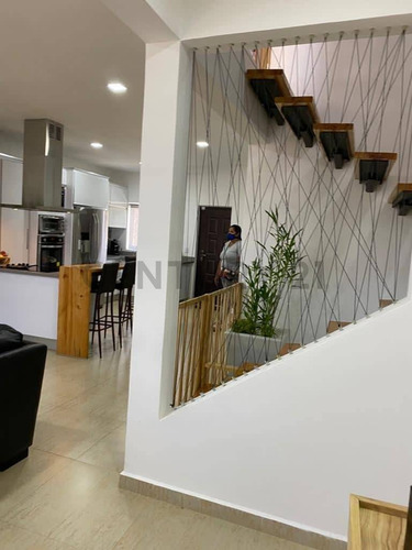 Moderno Y Exclusivo Towhhouse En Costa Azul Residencias Los Alamos