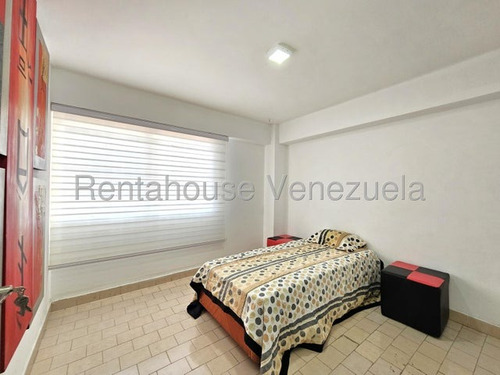 Jean Pavon Tiene Bello Apartamento En Alquiler En El Este De Barquisimeto Lara 8 7 0 9