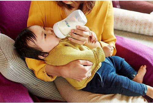 Biberones Philips Avent Natural SCF033/27 color transparente x 2 unidades de 9Oz/260mL de flujo lento
