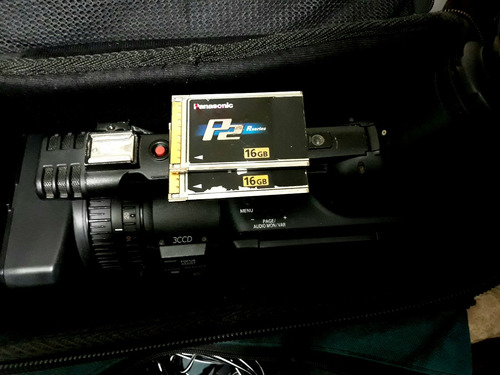 Panasonic Hvx200 + 2cartão P2 16g + 2 Baterias E Carregador