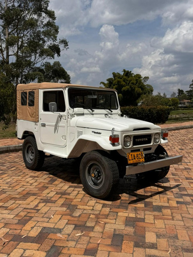 Toyota Fj40