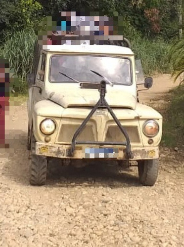 Ford F75