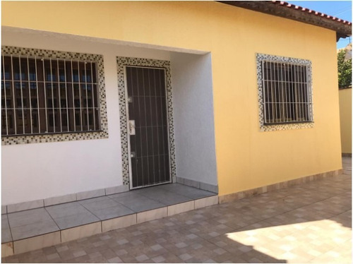Casa Perto Do Mar Em Itanhaém Litoral Sul | Aceita Financiar