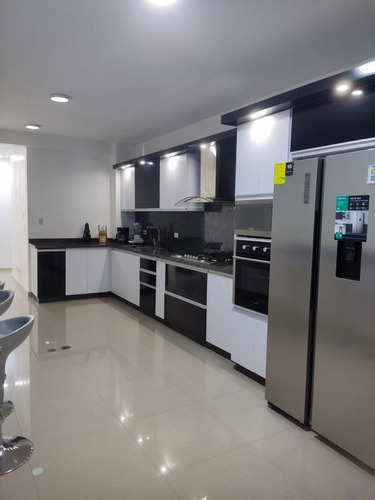 Oportunidad De Alquiler En Titanium Suite