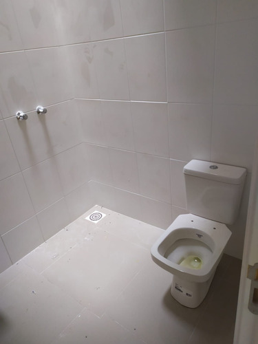 Imagem 10 de 12 de Excelente Casa Em Condomínio, 02 Quartos, R$280.000,00 - Xaxim. - 99899