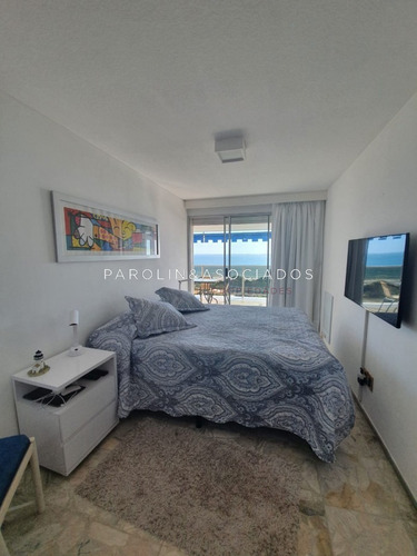 Imagen 19 de 30 de Departamento En Venta, Playa Mansa Primera Linea