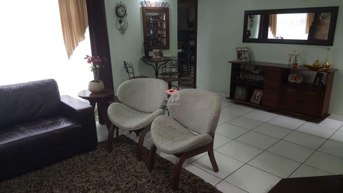Imagem 3 de 29 de Linda Casa Com Piscina Aquecida E 4 Vagas De Garagens Com Quintal E Churasqueira! - 99469