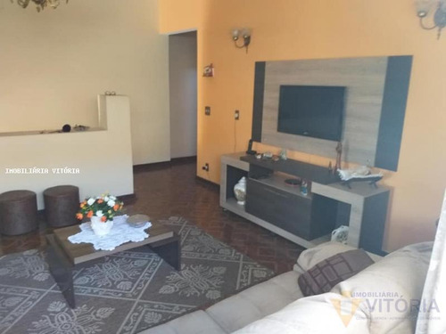 Imagem 3 de 15 de Casa Para Venda Em Bragança Paulista, Centro, 3 Dormitórios, 1 Suíte, 3 Banheiros, 8 Vagas - Pv 655_2-944683