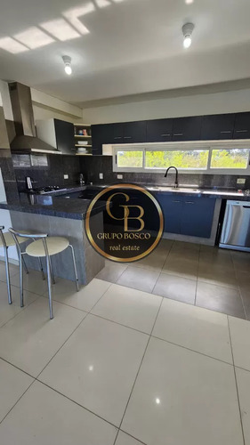 Venta Y Alquiler , Hermosa Casa Ubicada En Balneario Buenos Aires