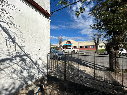 Venta De Casa En Cardona-soriano-frente Al Hospital