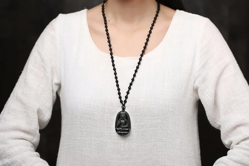 Collar Con Amuleto De La Suerte De Buda Tallado En Obsidiana