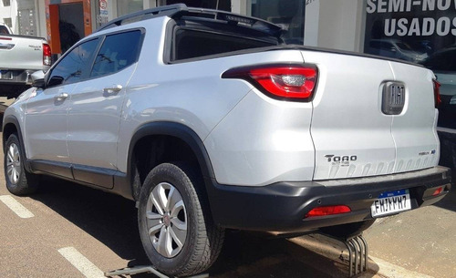 Imagem 3 de 8 de Fiat Toro 1.8 16v Evo Flex Freedom Open Edition At6
