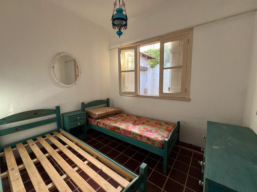 Casa En Punta Mogotes 3 Dormitorios Sobre Lote Propio