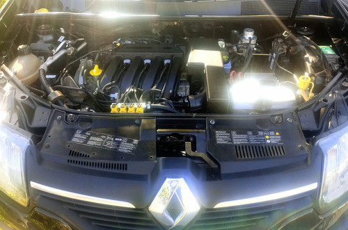 Renault Sandero Stepway 1.6 Dynamique 105cv