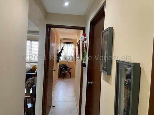 Imagen 10 de 14 de Leida Falcon Rentahouse Vende Apartamento En Las Chimeneas Valencia 22-4532 Lf