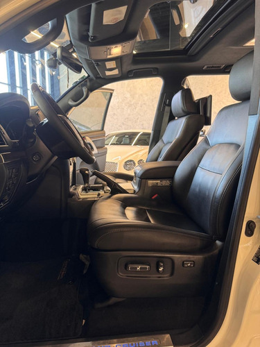 Toyota Land Cruiser 2020