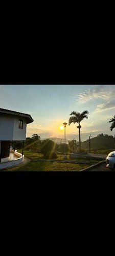 Vendo Casa Campestre Finca Con Vista Al Lago Calima Darién