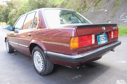 BMW Serie 3 2.3 323i E30